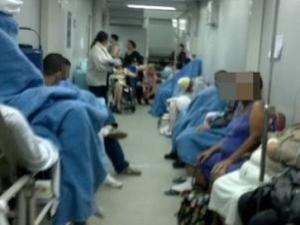 saude_emergencia_hospital_containers_apatrulhadalamblogspotcom